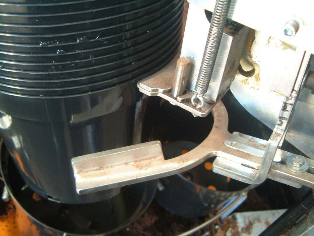 Mayer 2020 T16 Potting Machine - Image 5