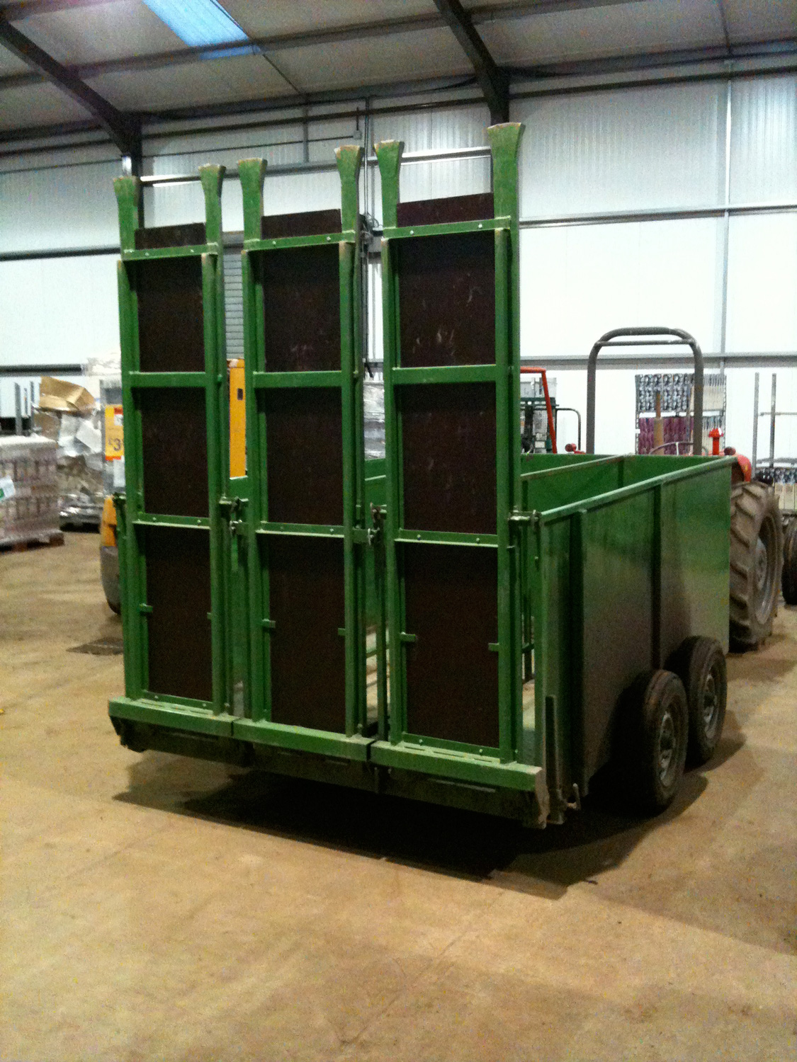 MB Quadruple Trollier - Image 7