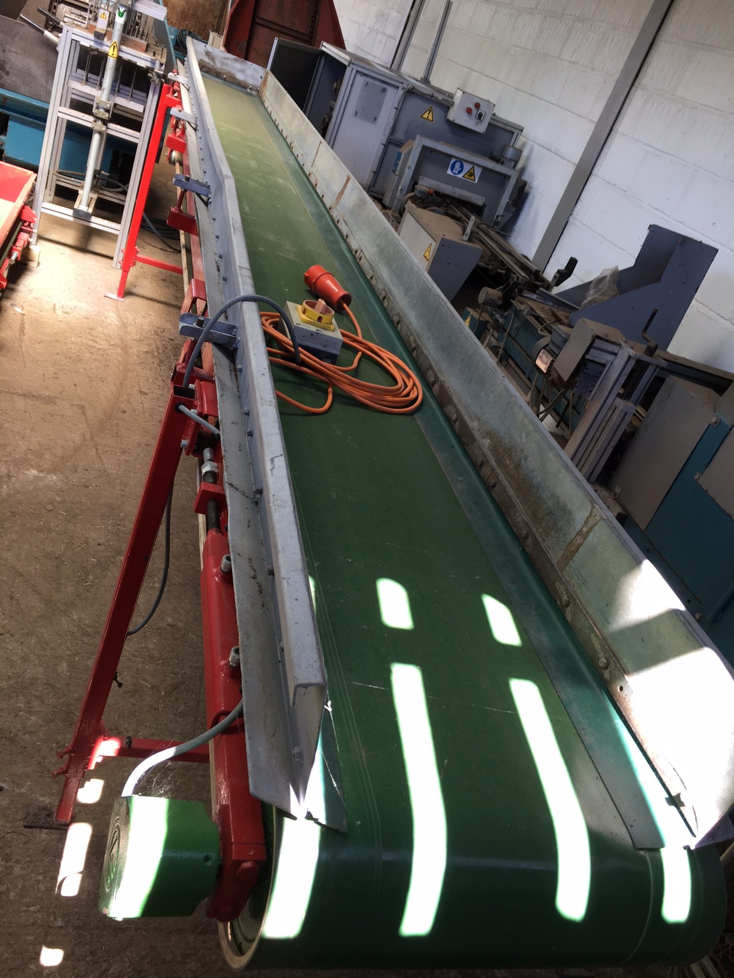 Powered Conveyor Belts with sides - Image 6