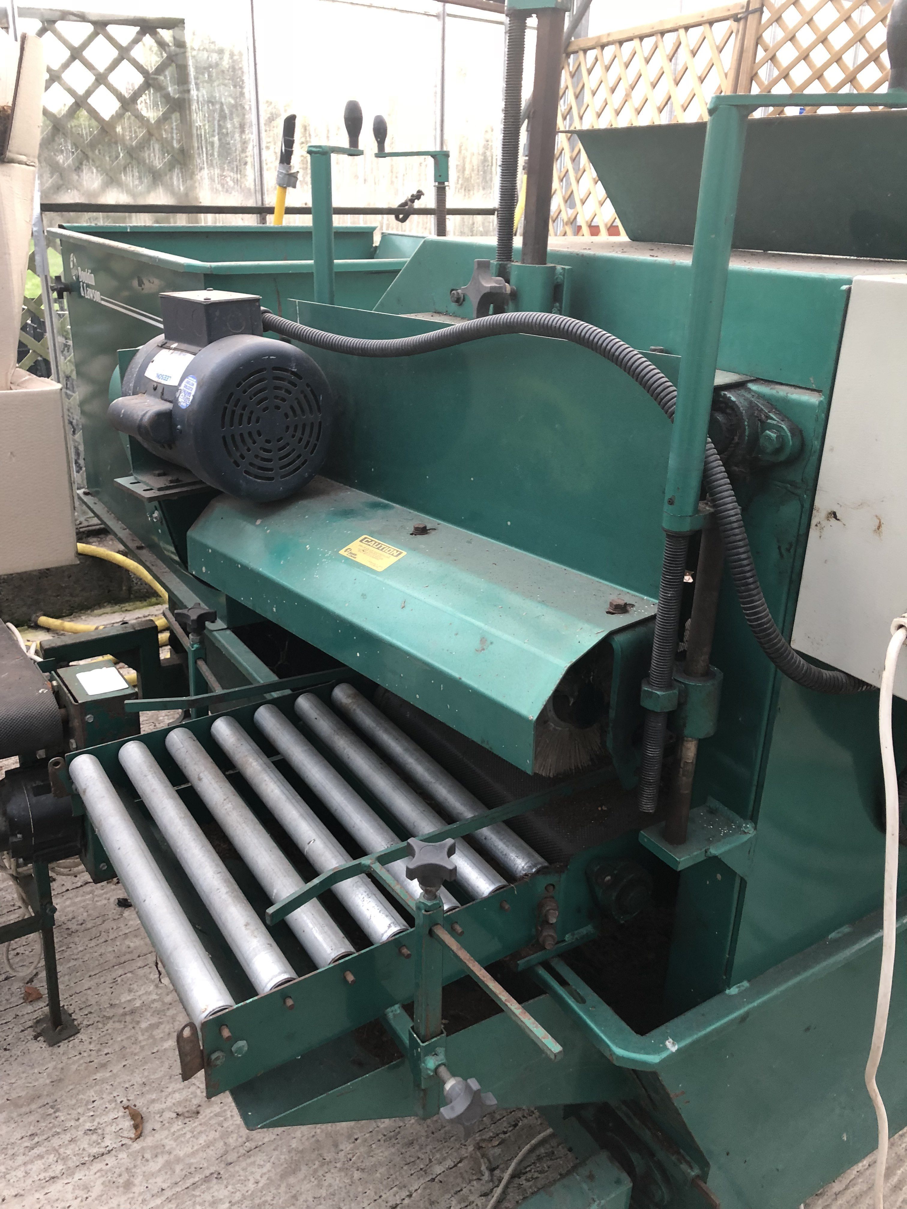 B & L Maxi Tray Filler - Image 5